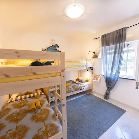 Hostel Carrapateiraextreme Surf *